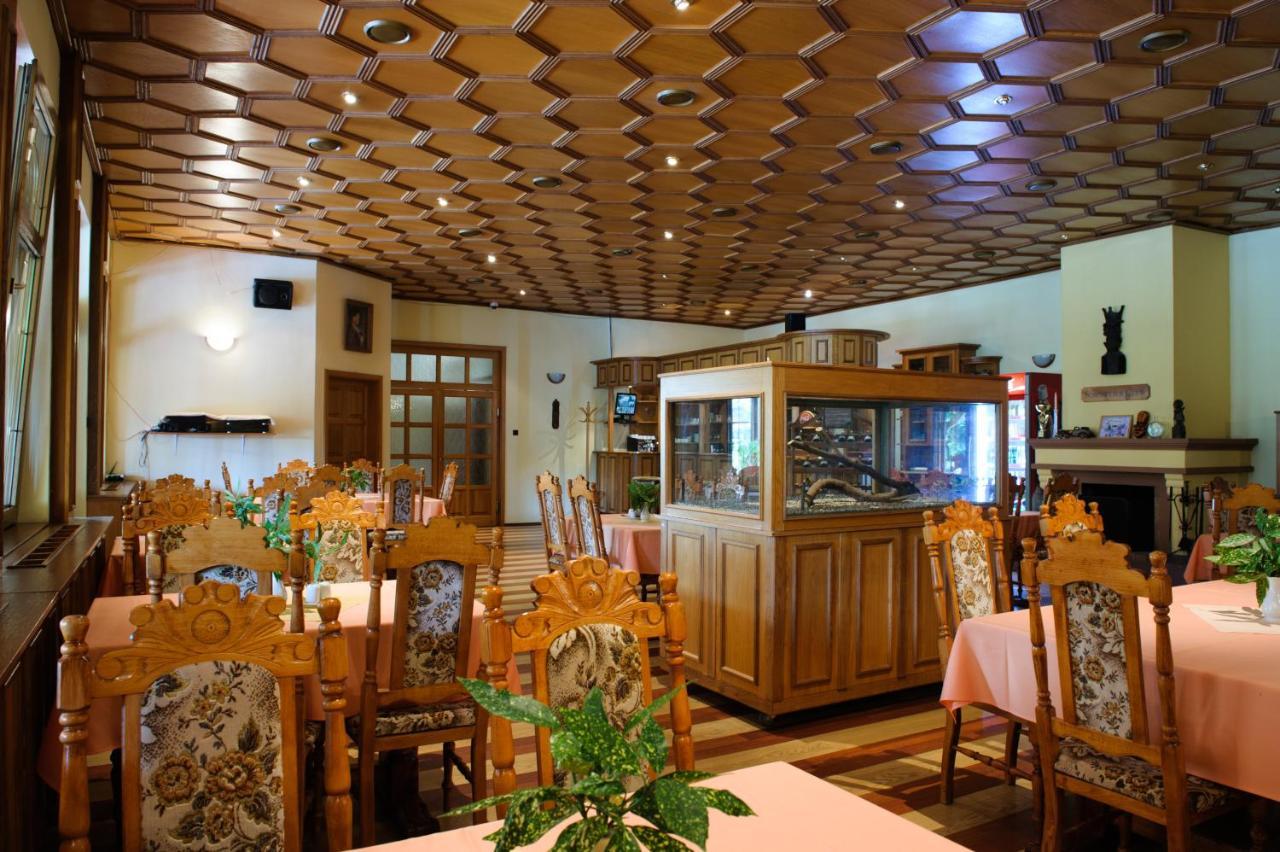 Hotel David Velke Bosany ภายนอก รูปภาพ