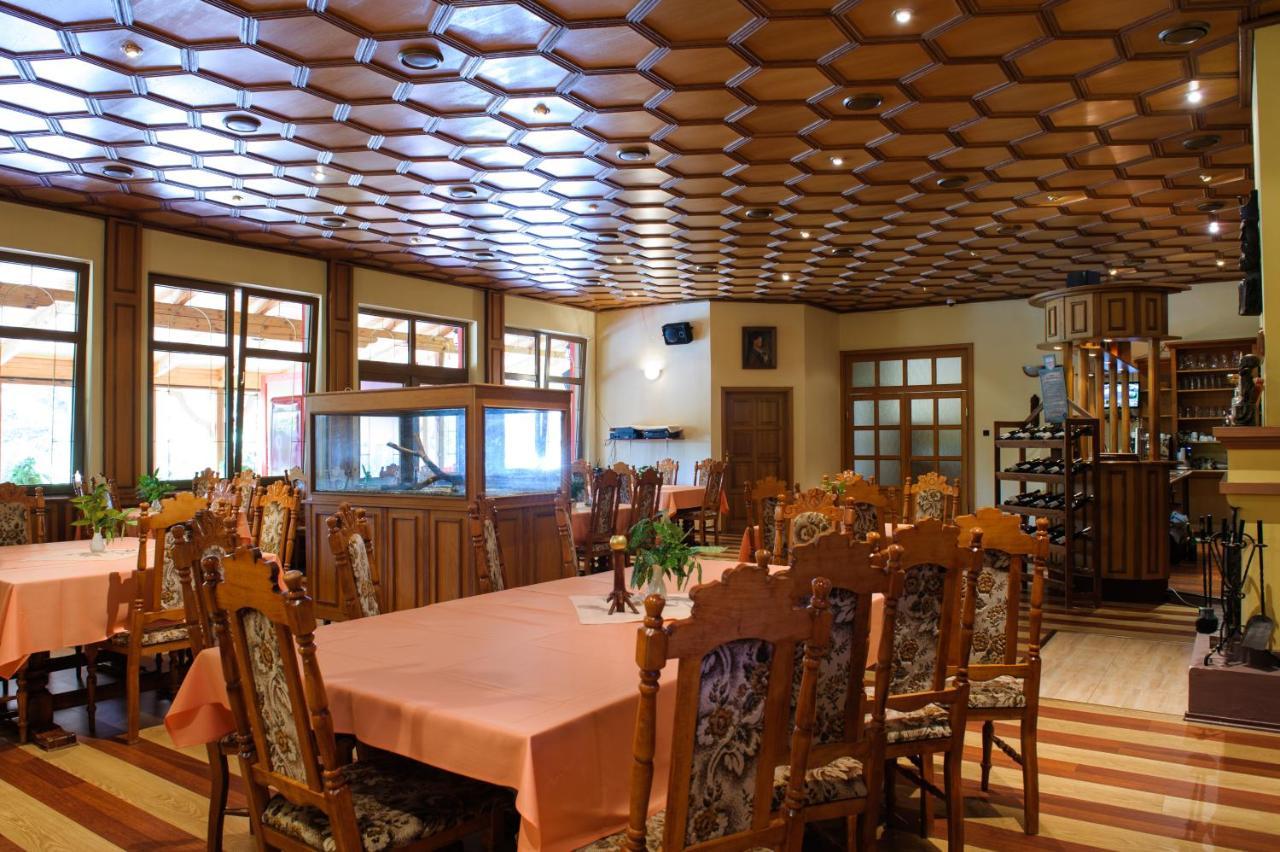 Hotel David Velke Bosany ภายนอก รูปภาพ