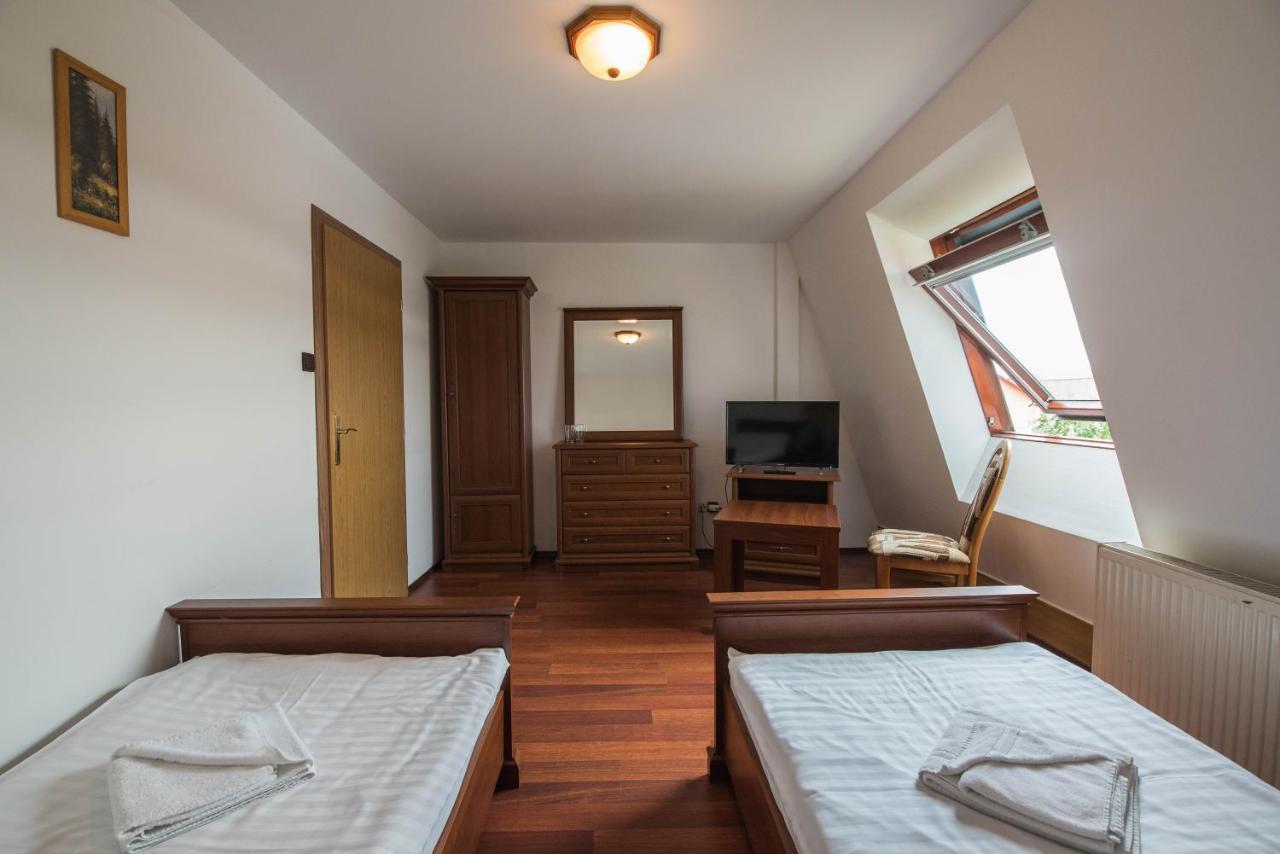 Hotel David Velke Bosany ภายนอก รูปภาพ